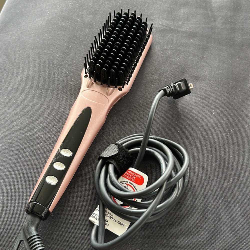 Hair straightening brush